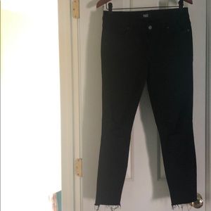 Paige black skinny jeans - minorly distressed